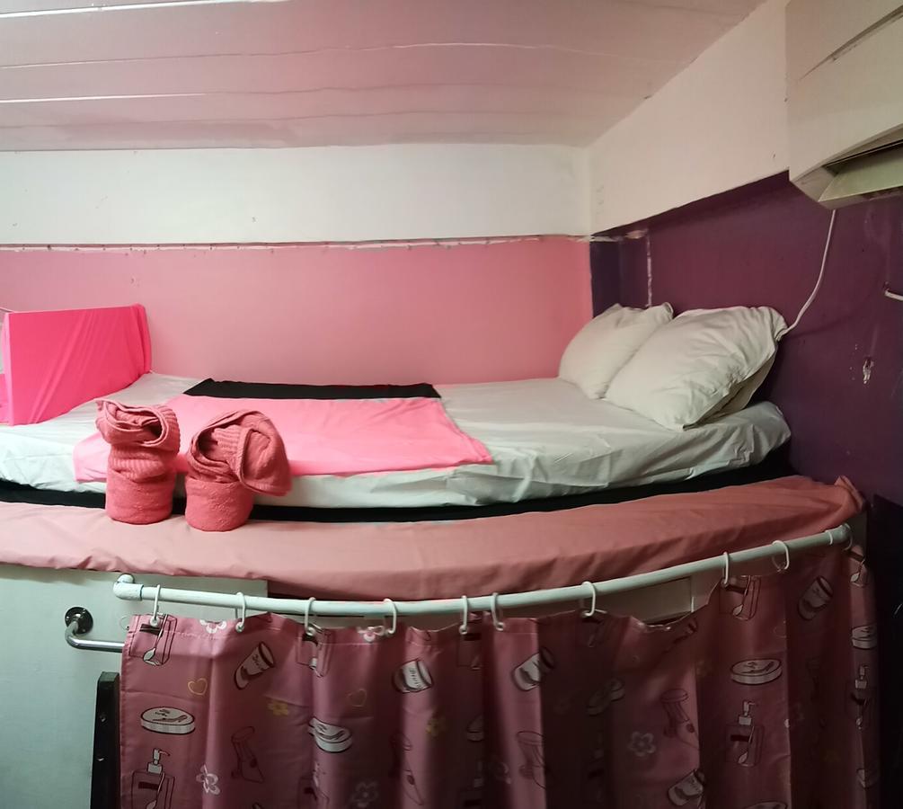Wild & Wandering Backpacker Hostel & Bar Haad Rin Quarto foto