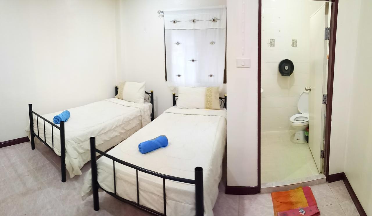 Wild & Wandering Backpacker Hostel & Bar Haad Rin Quarto foto